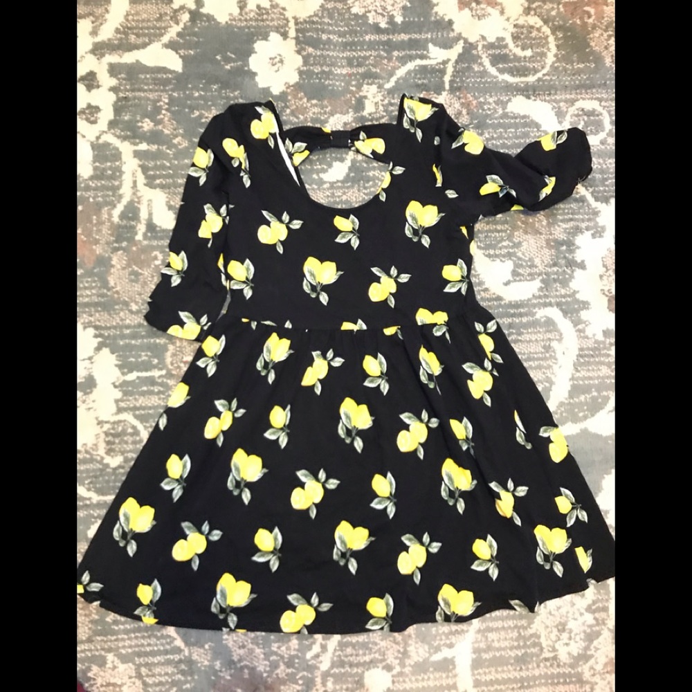 Lemon dress